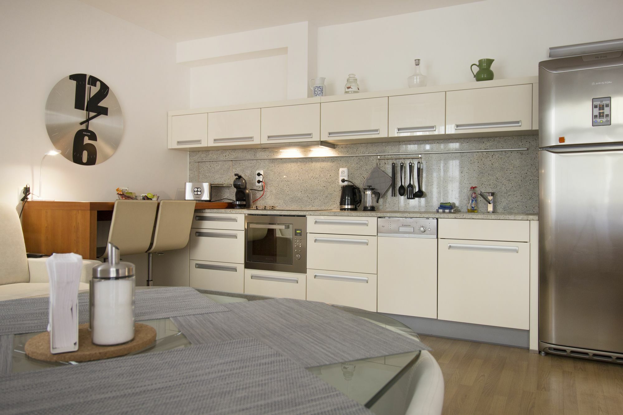 Luxurious Apartment Near Prague Castle Екстер'єр фото